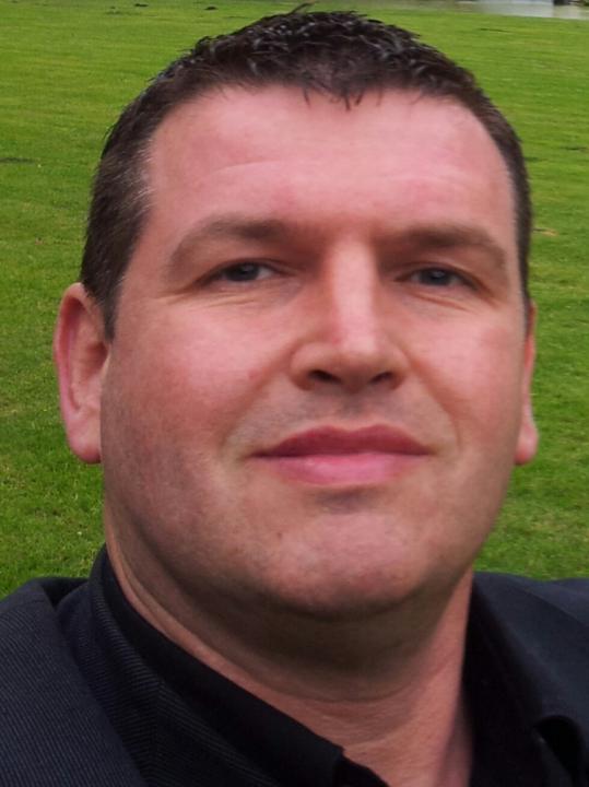 Frank Behr