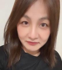 知穎 林