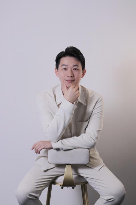 學長 Ziv
