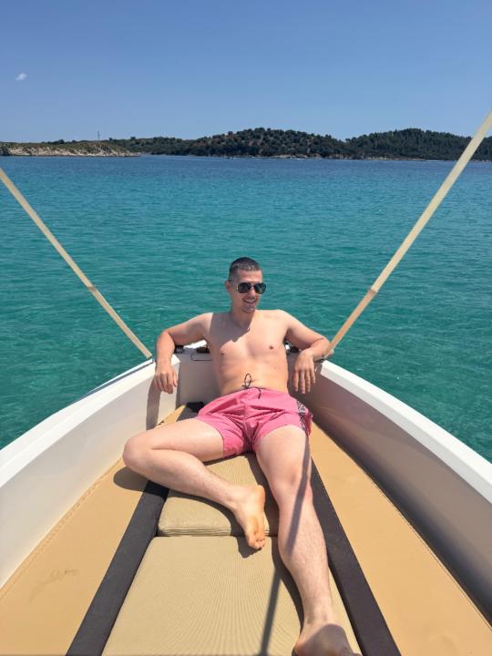 Алесандър Асенов