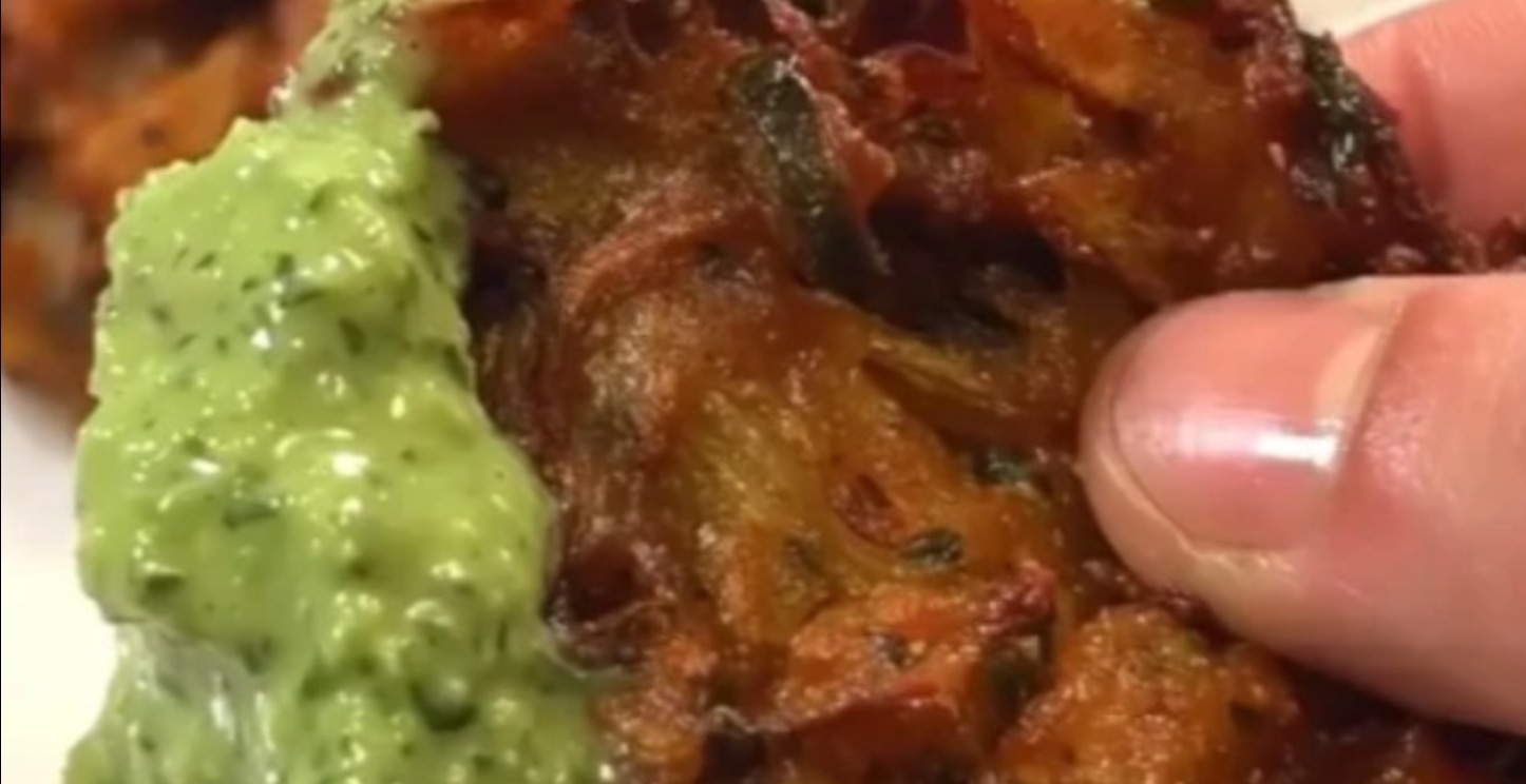 Onion Bhajis with Chutney Sauce