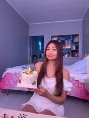 Xinyi Zhang
