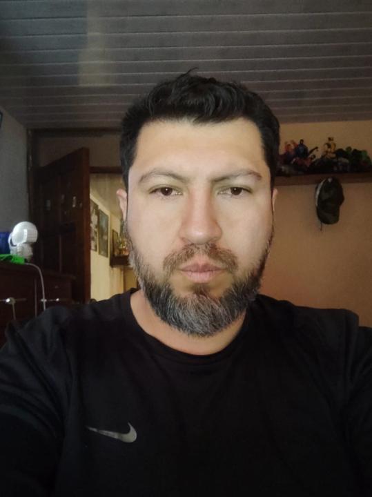 Christian Flores