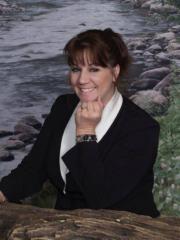 Tammy J Smith
