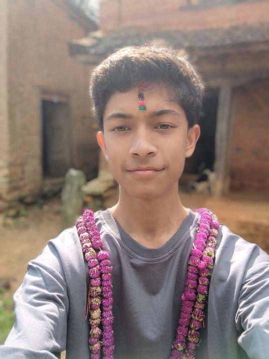Ayush Giri