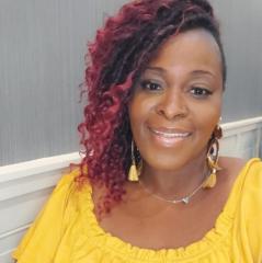 Nicole Davis
