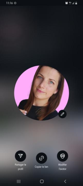 Hélène B