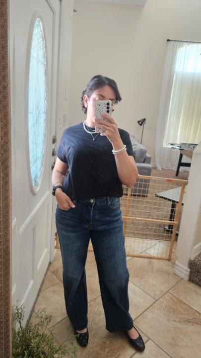 Johannie Cruz