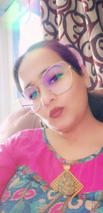 Nazmira Aladh