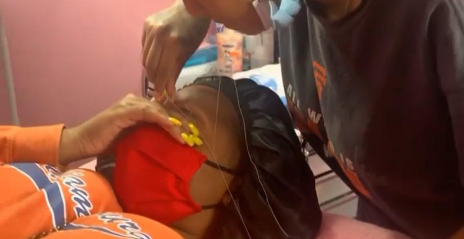 Eyebrow threading