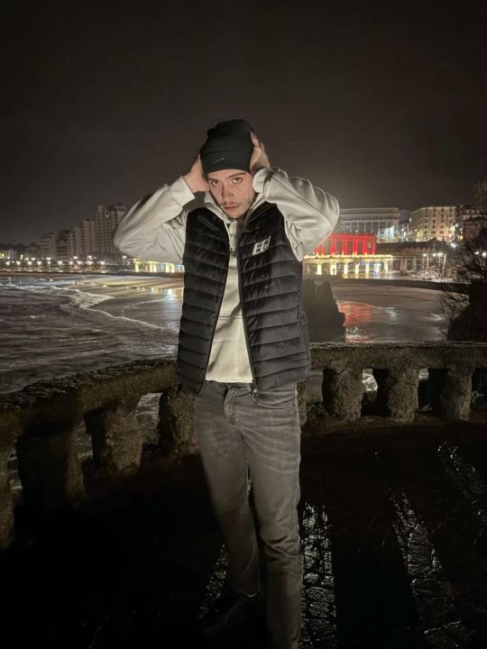 Enzo Lambert