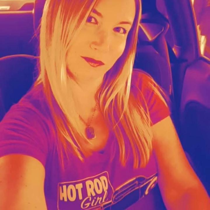 Amanda Curtsinger