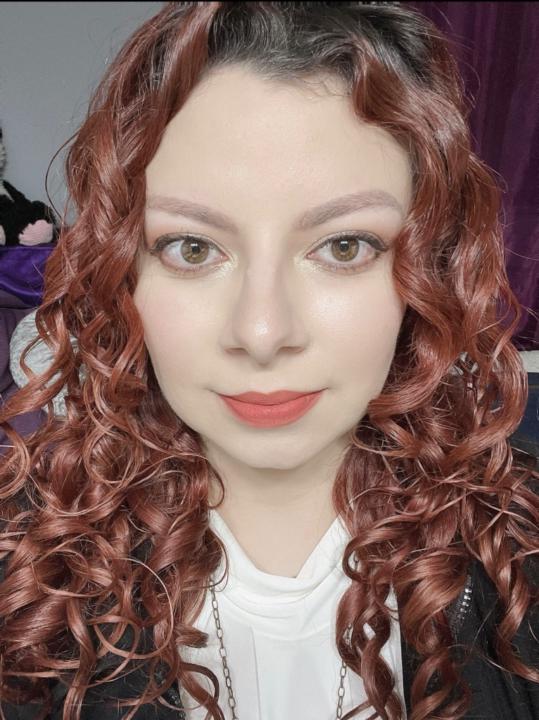 Angélica R