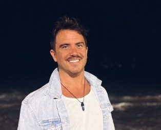 Alejandro Lopez Isla