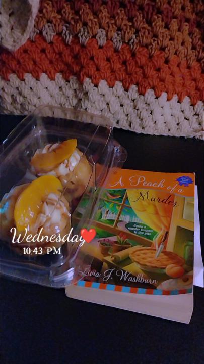 Sugar🧁Hooks🧶 & Books📚