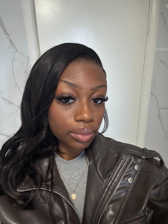 Zamiah Olowu