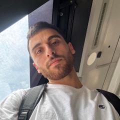 Omri Peres