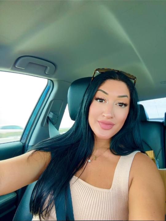 Elena Valencia