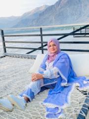 Lubna Adnan