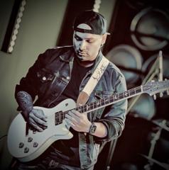 Alex Mora