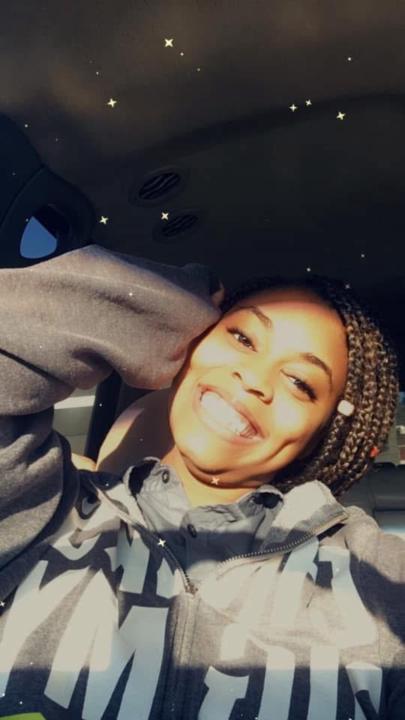 Destinee Wallace