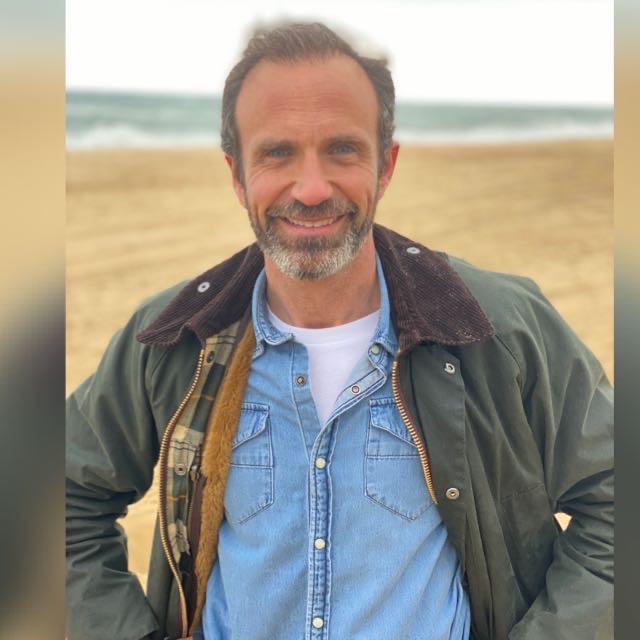 Santi Ostolaza
