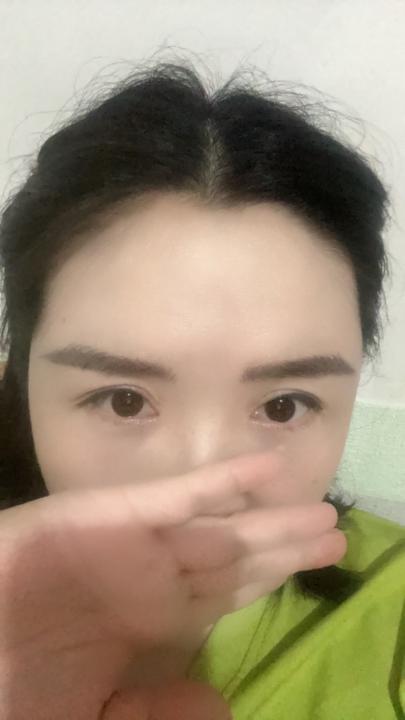晓娜 许