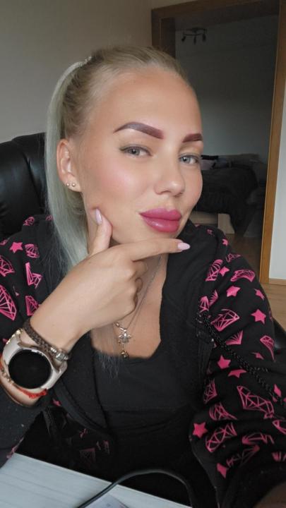 Izabela Hozová