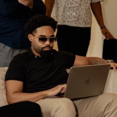 Zay Pressure