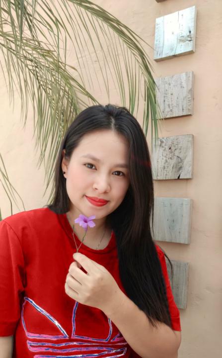 Thuỷ Gem