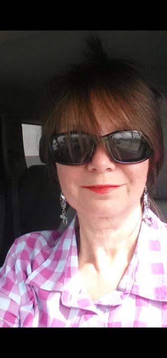 Linda Hoefler