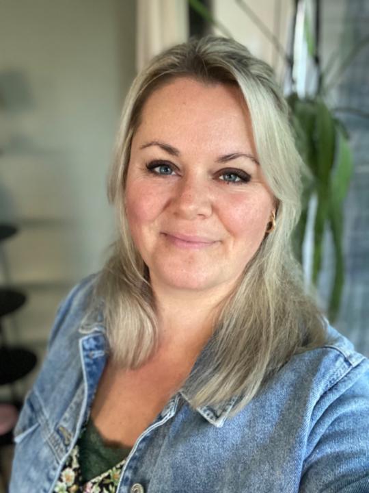 Jeanine Goldbach