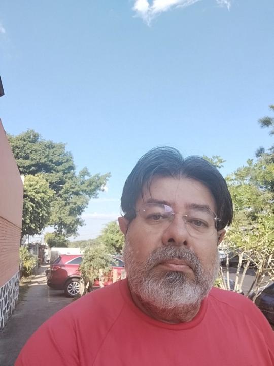 Douglas Galindo