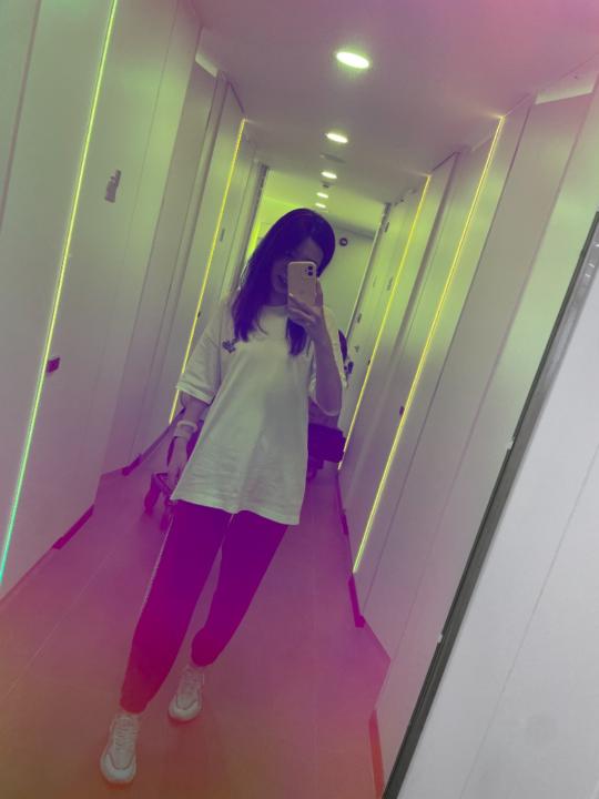 Annie Zhu