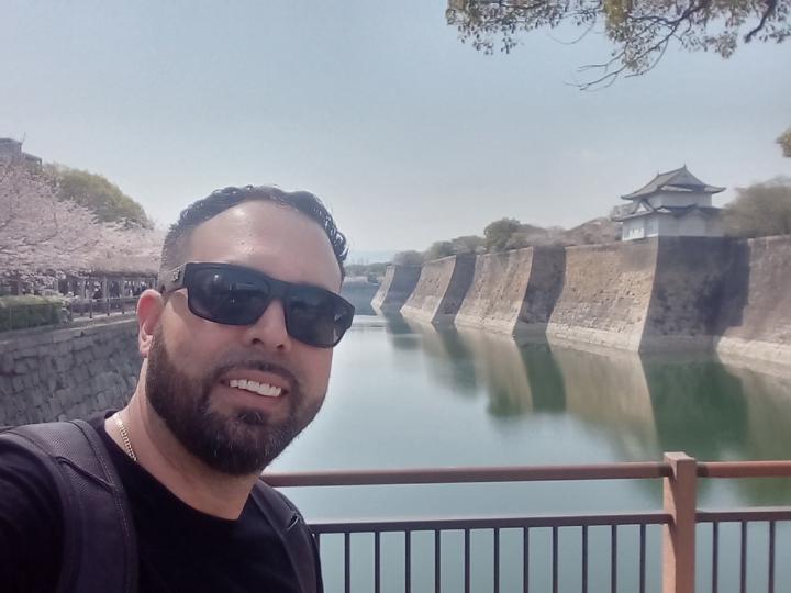Luis Salazar