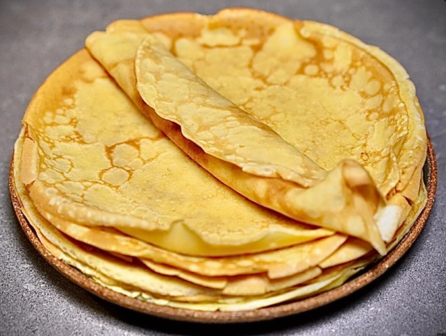Live "Crepes party" this Sunday