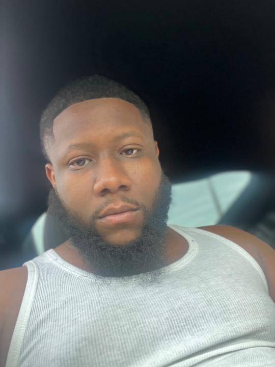 Raykquon Molock