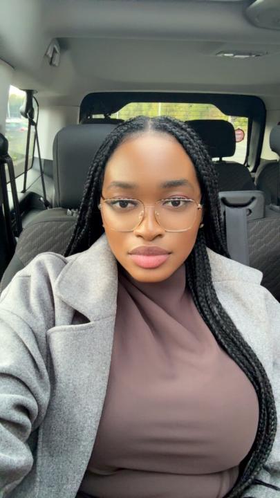 Edzimbi nkoumou Claire carmen