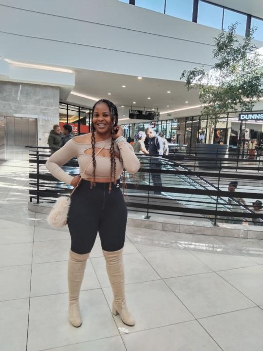 Nditsheni florence Ndou