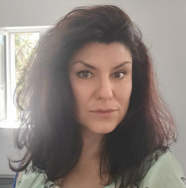 Radostina Izova