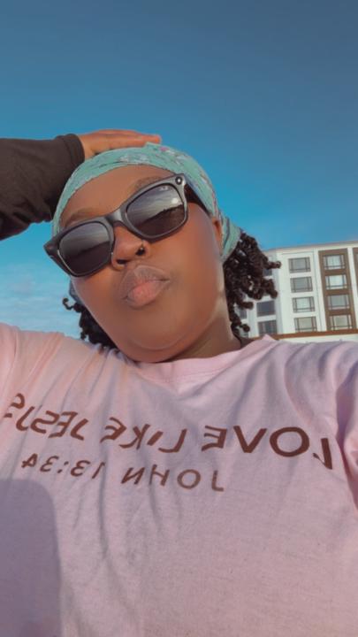 Daphney M Frazierwynn