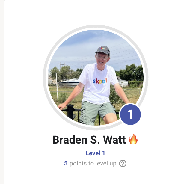 Welcome -> Everyone that entered the community this month! 