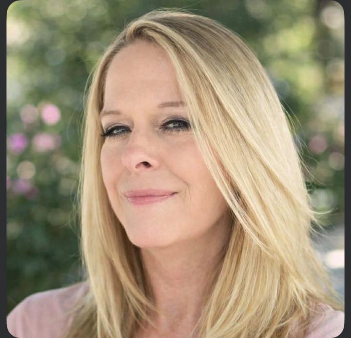 Terrie King