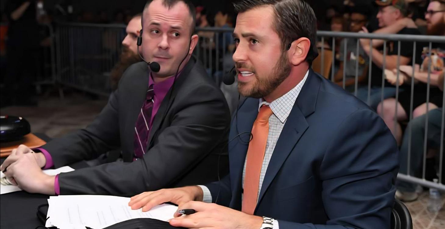 How to Get Started in Commentary for Pro Wrestling