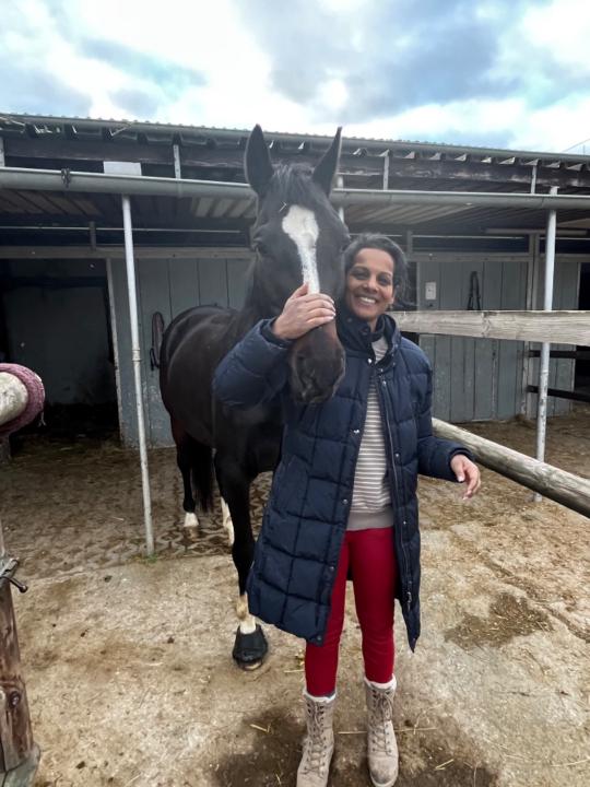 Anisha Roth-Hoffmann