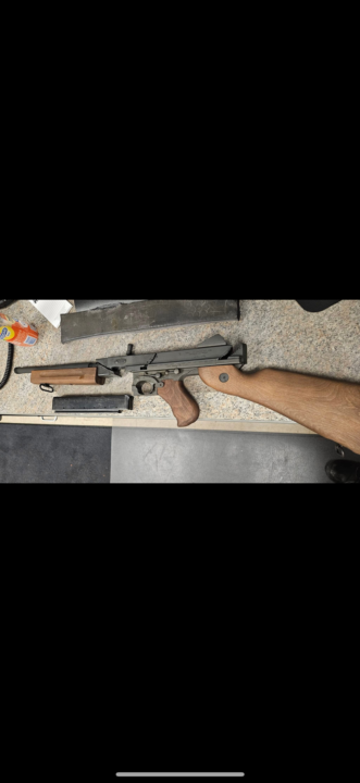 WW2 Thompson Sub Machine Gun 