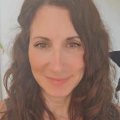 Traci Levinson