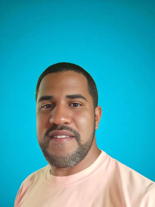 Carlos Gil