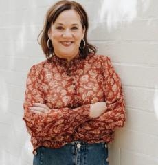Nicki Bowles
