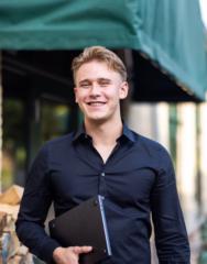 Maxim Leneschmidt